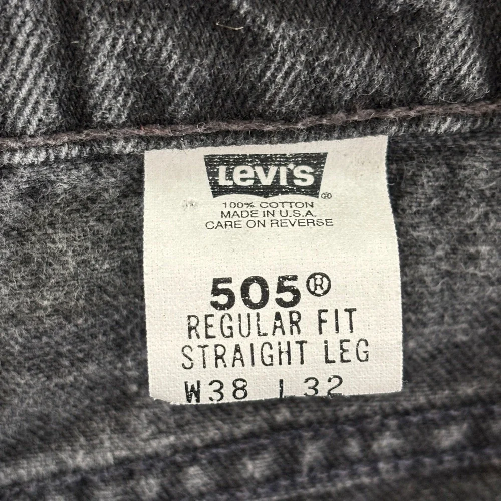 Vintage 90s Levis 505 Regular Fit Straight‎ Leg Jeans Mens 38x32 Black Denim USA